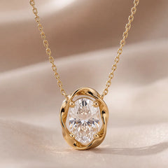 1.05 CT Oval Ribbon Twist Diamond Solitaire Chain & Pendant