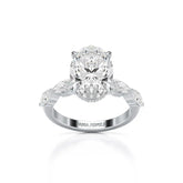 خاتم بيضاوي الشكل بوزن 3.40 قيراط مرصع بألماس جانبي بقطع ماركيز ودائري