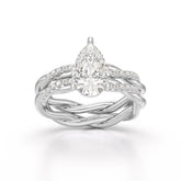 خاتم ألماس مخبري على شكل كمثرى بوزن 2.2 قيراط