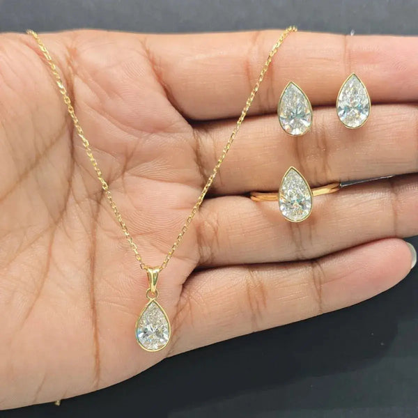 6.18 CT Pear Diamond Bezel Solitaire Jewellery Set (Ready for Delivery)