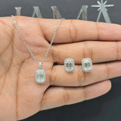 3.47 CT Emerald Diamond Halo Jewellery Set (Ready for Delivery)