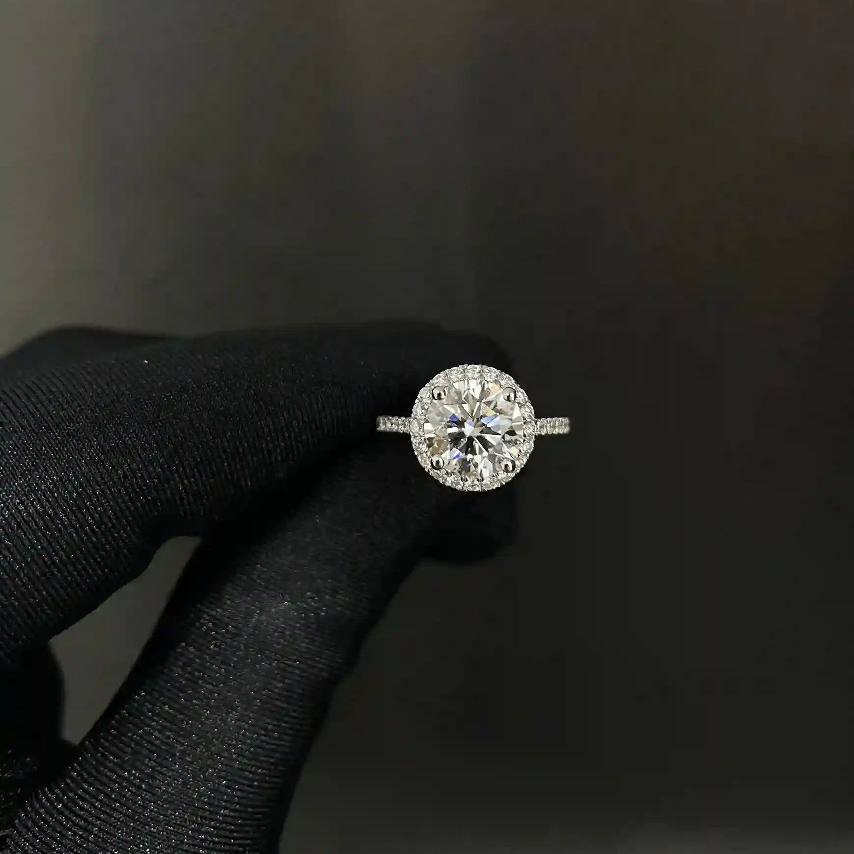 2.6 CT Round Cut Lab Diamond Ring (Ready for Delivery)