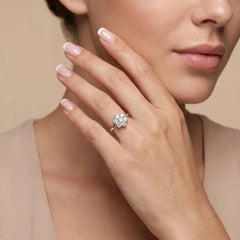 1 CT Round Cut Lab Diamond Ring