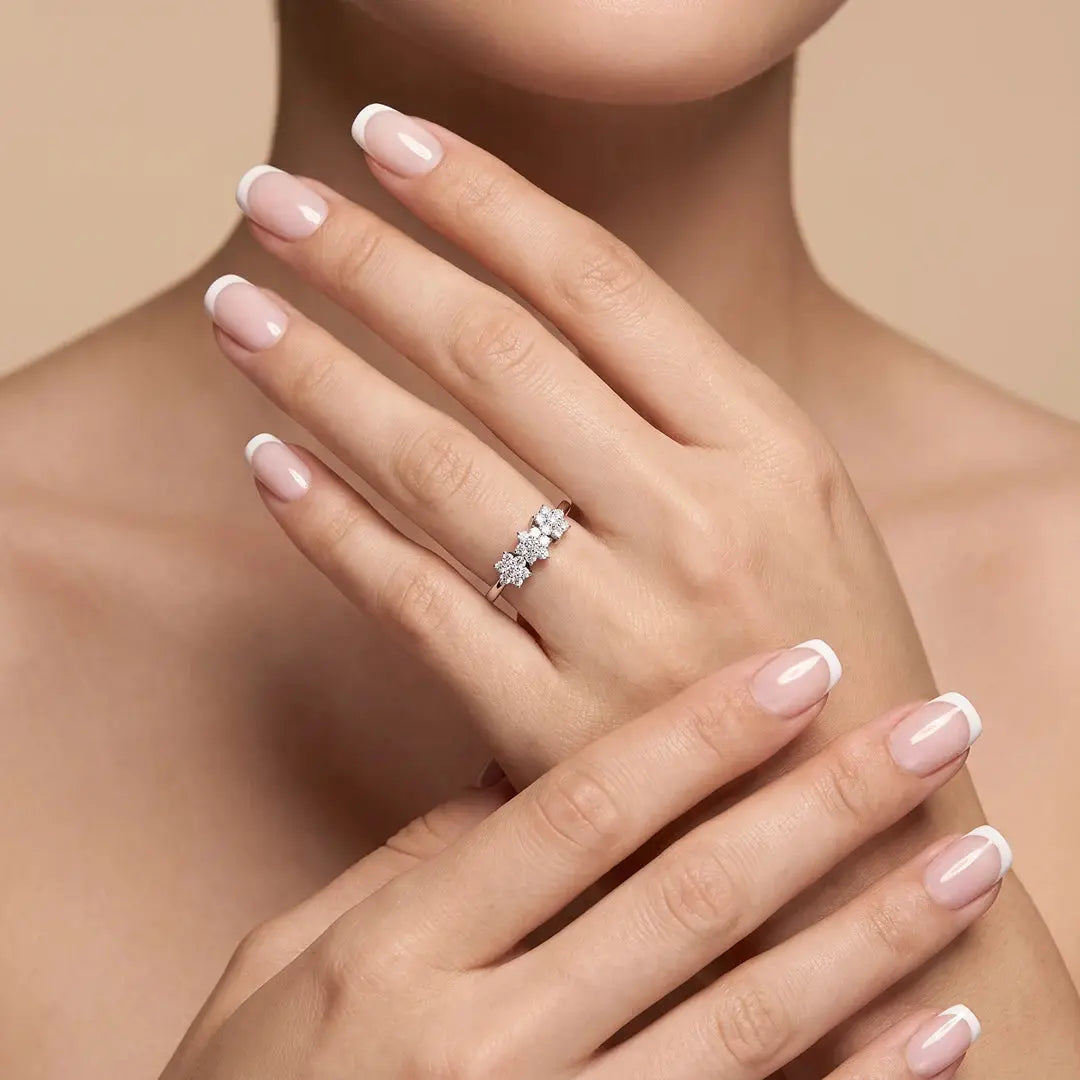 0.33 CT Round Three Flower Diamond Ring
