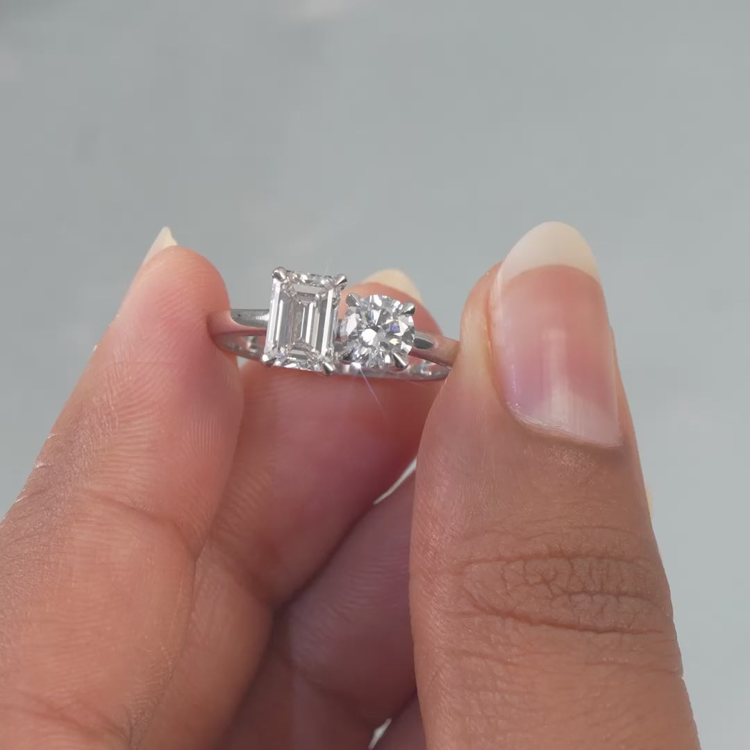 1.6 CT Emerald and Round Lab Diamond Ring