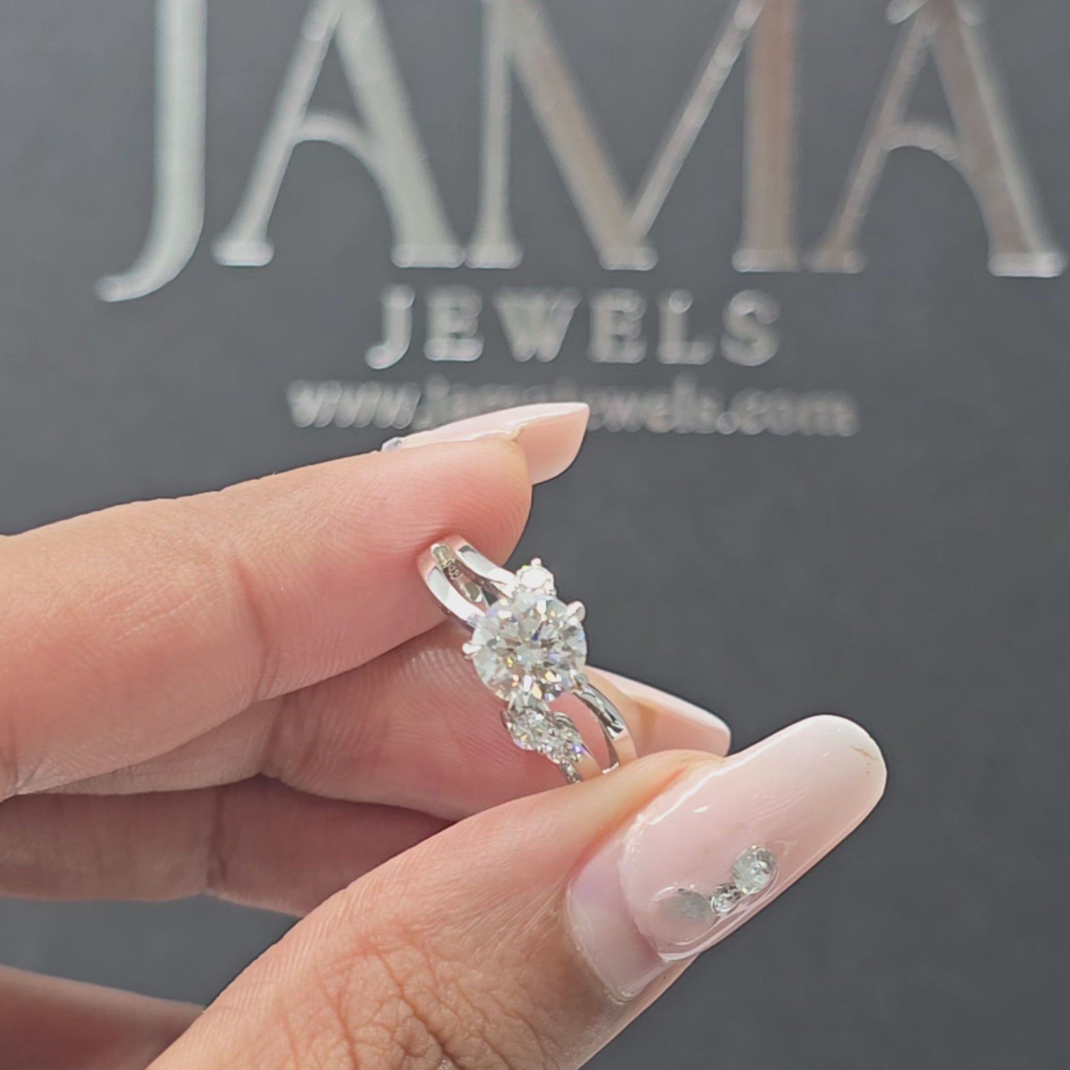 1.15 CT Round Cut Lab Diamond Swirl Ring (Ready for Delivery)